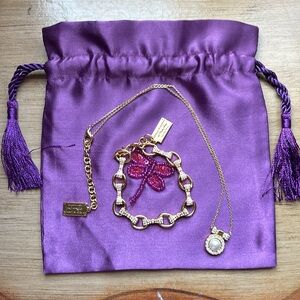 Retired My Flat In London Windsor Matching Set by Jan Haedrich—Brighton